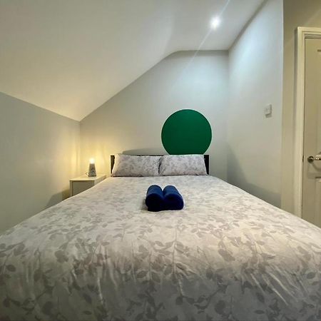Stylish Modern Apartments Near Parks & Centre Cardiff Exterior foto